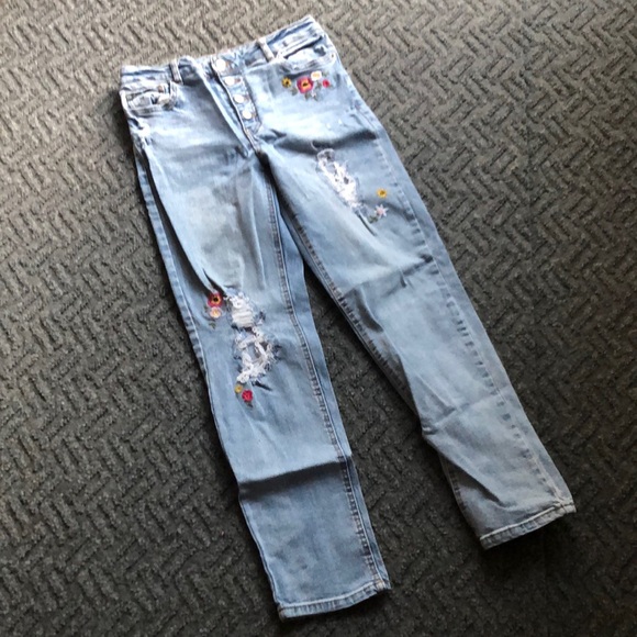 Cat & Jack Light Blue Girls Jeans with Colorful Embroidery - Picture 8 of 8